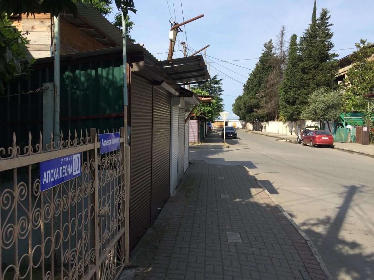Частный Дом У Моря Gagra Exteriör bild
