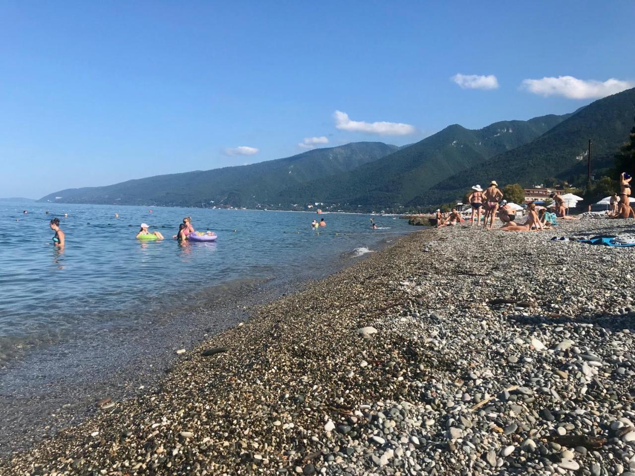 Частный Дом У Моря Gagra Exteriör bild
